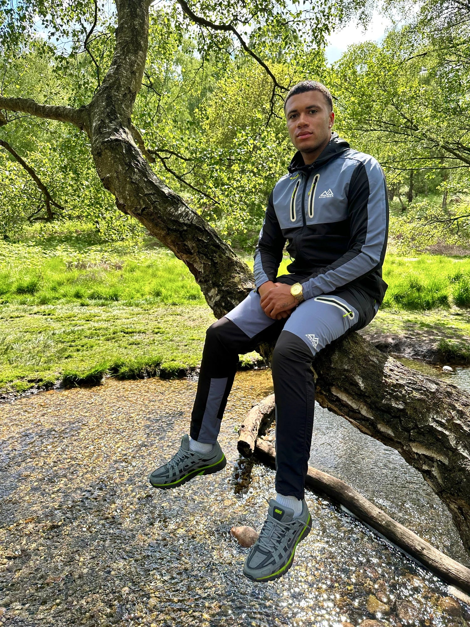 Aero Flex 2.0 Full Zip Tracksuit - Black/Multi